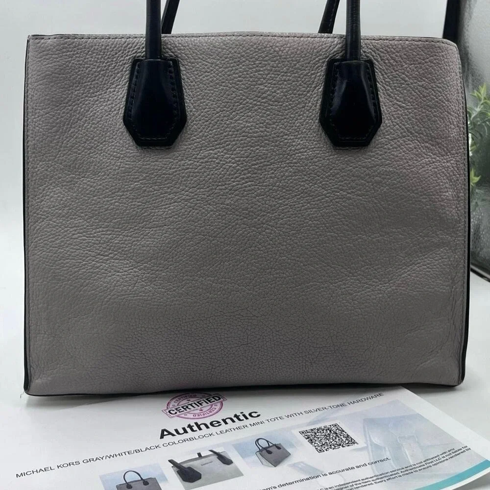 MICHAEL KORS Mercer Color-Block Saffiano Leather Large Convertible Tote Bag COA